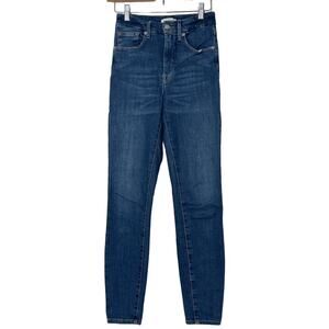 Good American Women's Size 0/25 Tapered Leg Medium Wash Distressed Denim Jeans